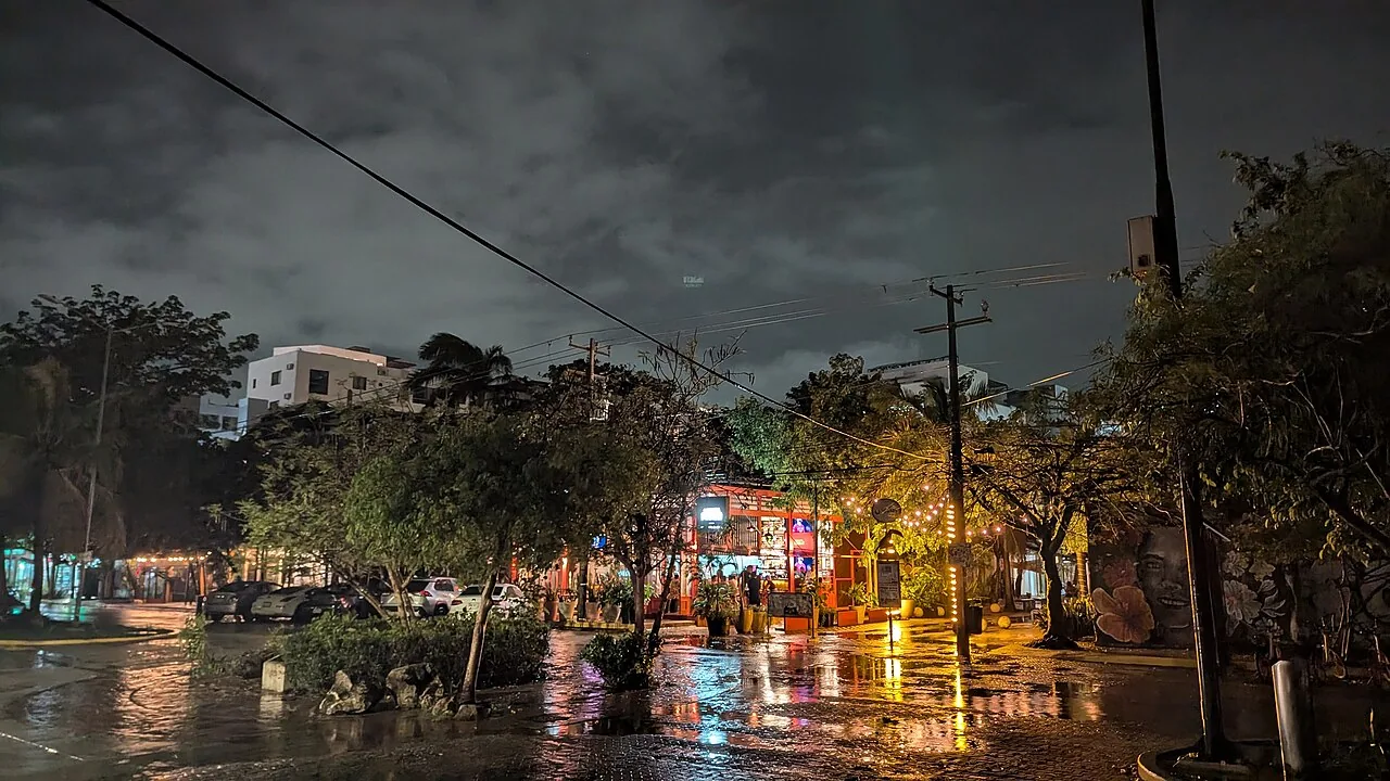 We went to Playa del Carmen to meet up with Eden's boyfriend and his family, who were coincidentally also vacationing in Yucatan.
