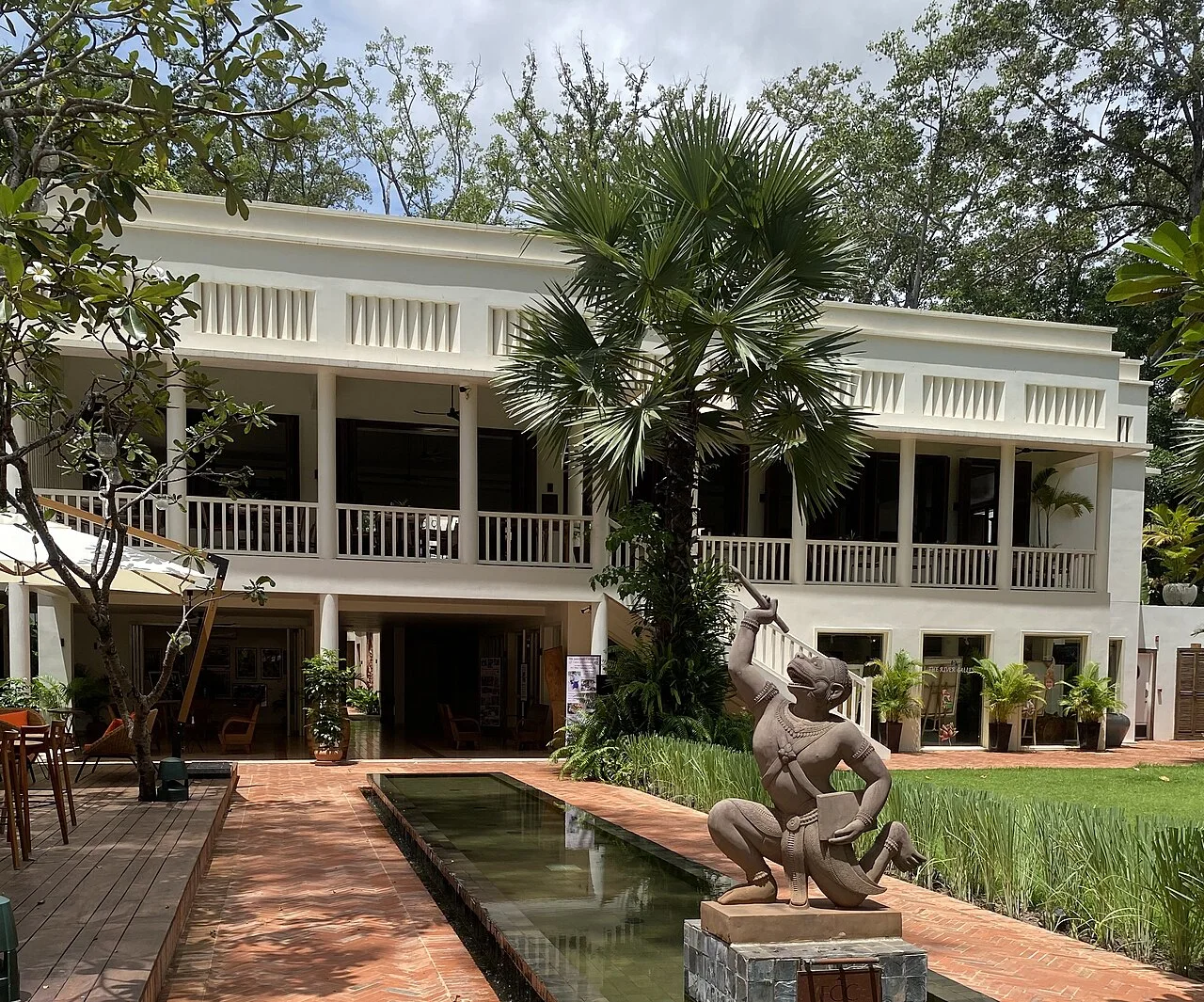 FCC Angkor by Avani beside the Siem Reap River
