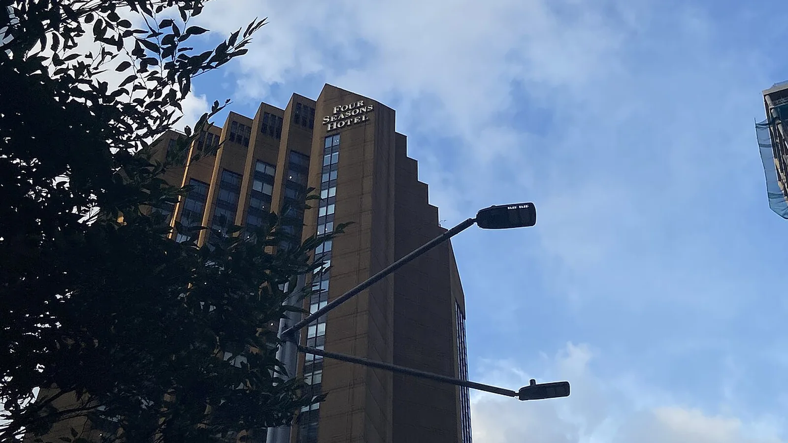 Four Seasons Hotel Sydney in The Rocks district
